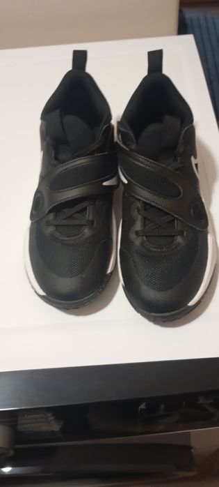 Оригинални маратонки Nike 40