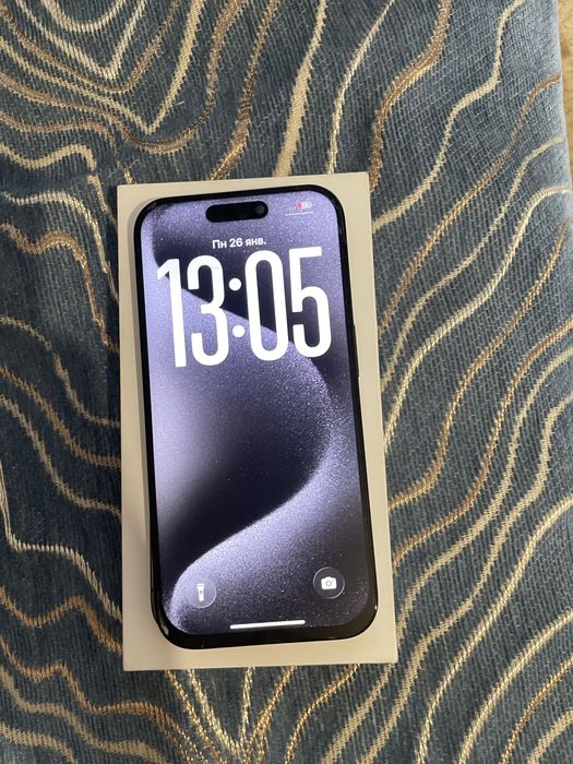 Iphone 15 pro 256gb в отличном состояние
