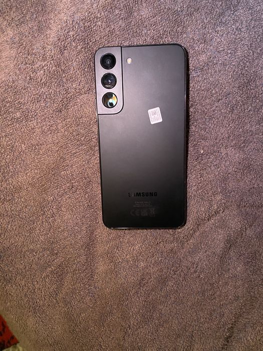 Samsung s22 , 128 GB , 8 GB RAM
