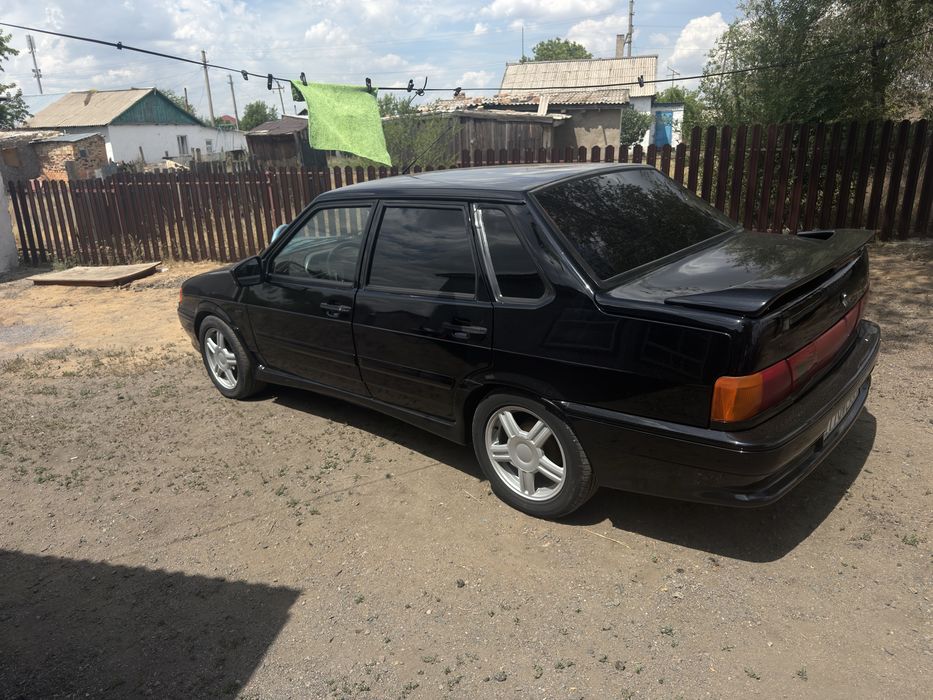 Ваз 2115  в отдичном сомтояний .
