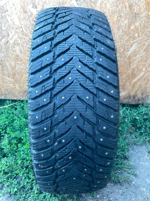 Продам зимние шины R16 215/60