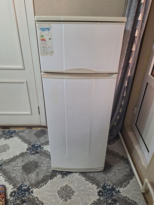 Холодильник б/у дёшево