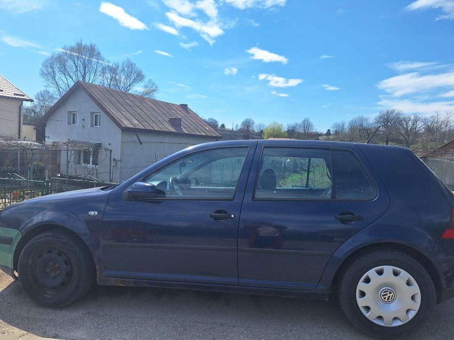 Vând golf 4 2001