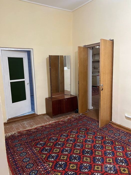 Urganch shahar 300m² xovli joy sotiladi 4xona