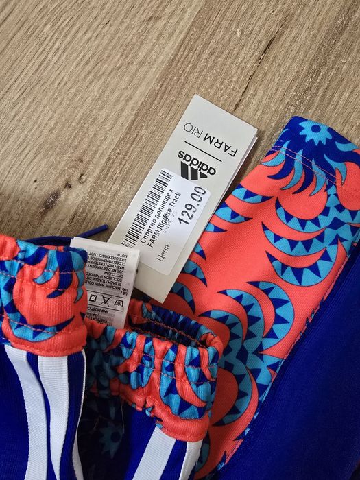 Нов дамски екип Adidas