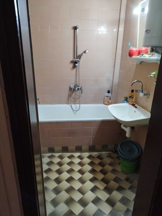 Дава се под наем Тристаен апартамент в Пловдив, Каменица 1 - 93 кв.м за 510 € - Снимка #9