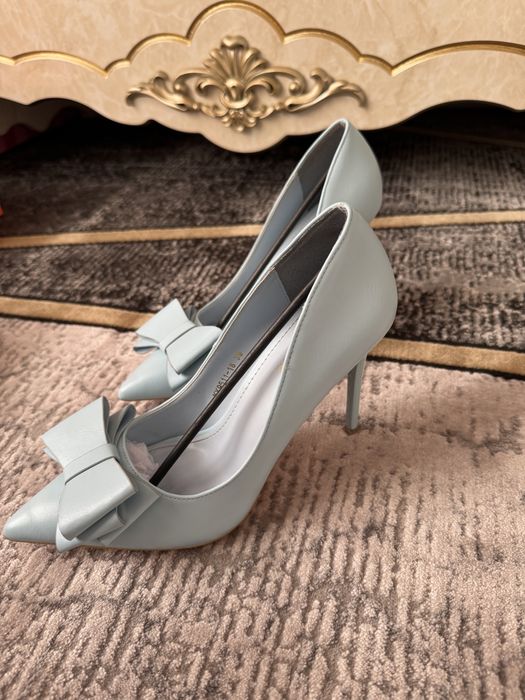 Obuvla sotiladi yengi kiyilmagan