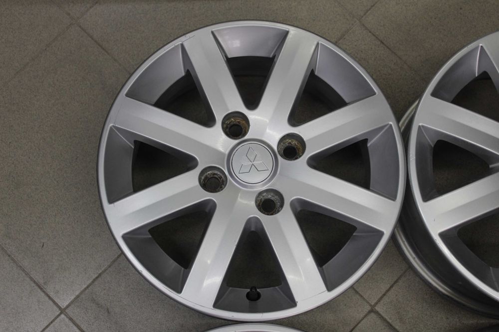 Джанти 15" 4х114,3 Mitsubishi Colt