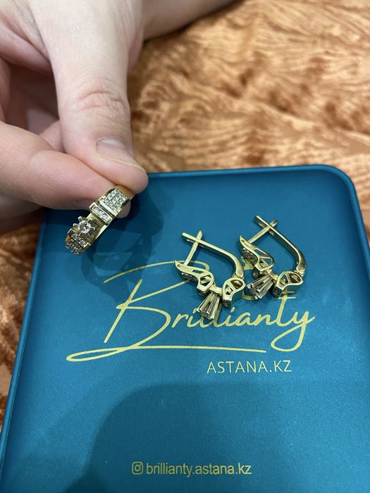 Продам бриллантовый набор