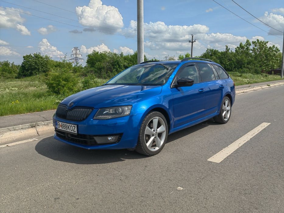 Skoda Octavia 1.6 TDI DSG Panoramic/CANTON/PARK Assist/FRONT Assist/KEYLESS