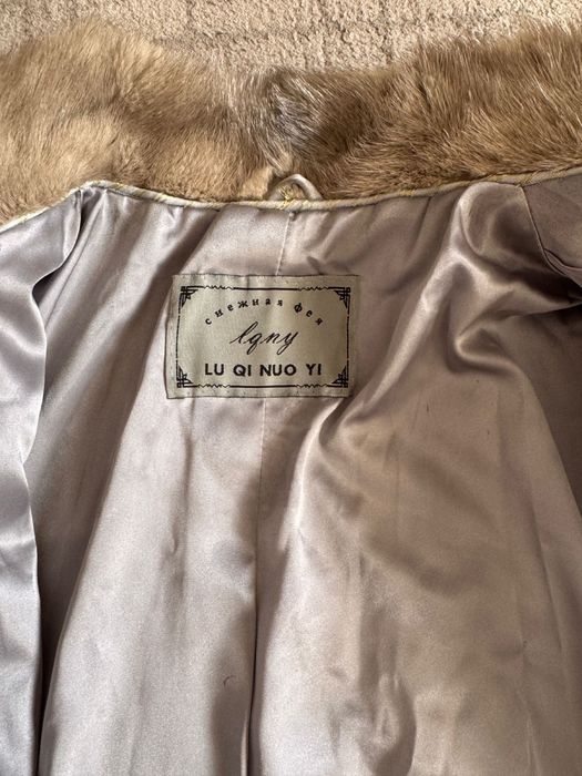 Продам норкувую шубу