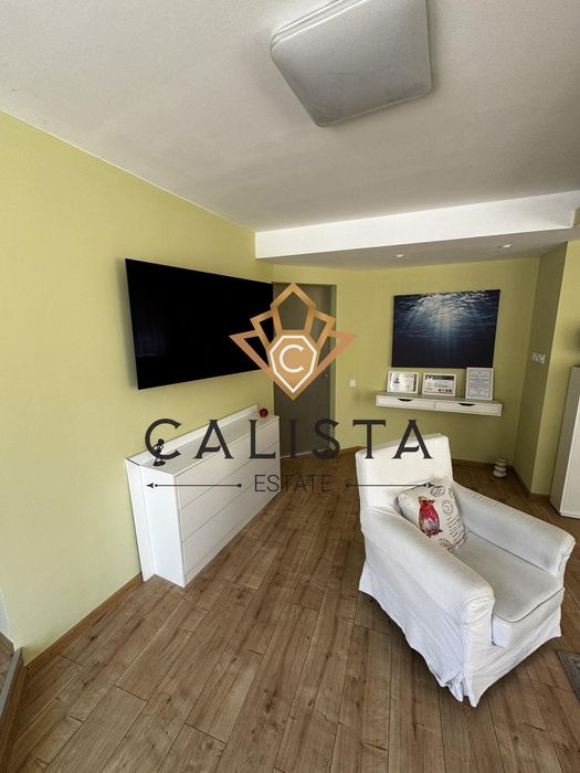 Дава се под наем Офис в Пловдив, Център - 45 кв.м за 561 € - Снимка #2