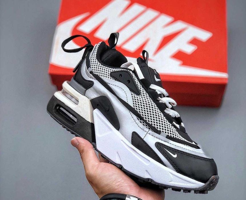 Нови дамски маратонки Nike Furyosa grey 37,38,39 номер