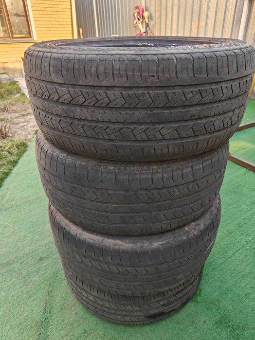 Продам летние шины б/у