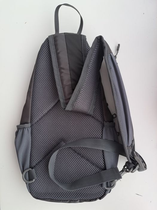 Нова универсална спортна раница за през рамо