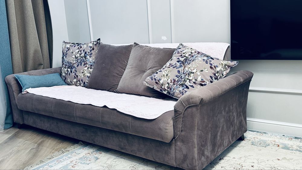 Срочно продам диван