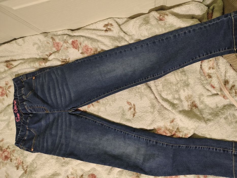 Дрехи за момиче 134-140