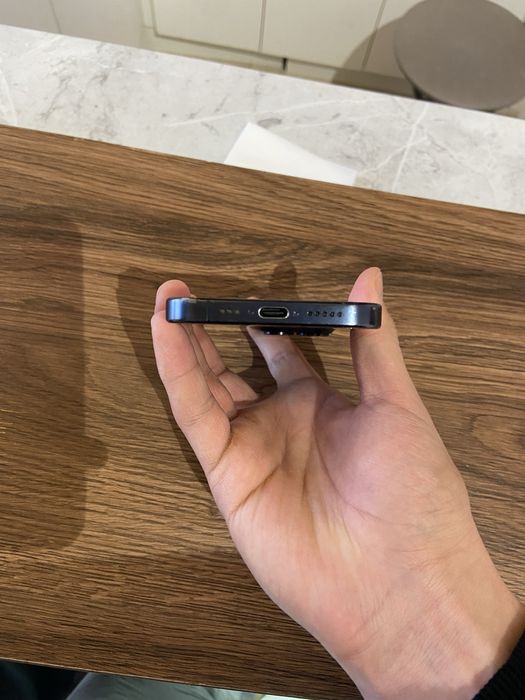 Iphone 15pro 256 AA.A