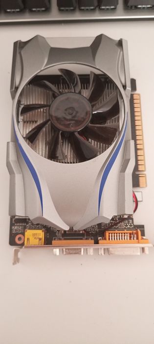 Продам видеокарту gt 730 2gb