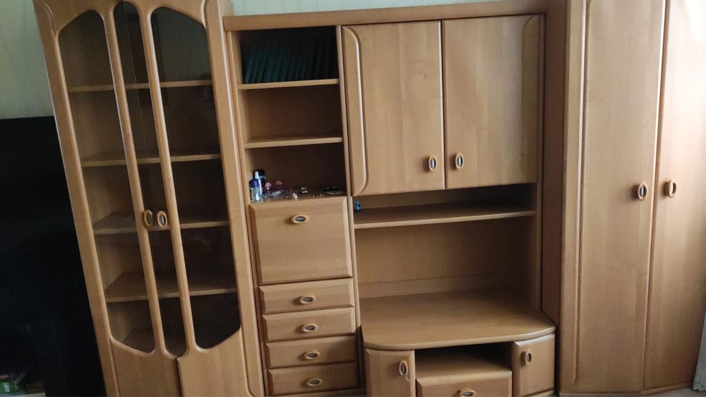 Срочно! Продас стенку б/у .