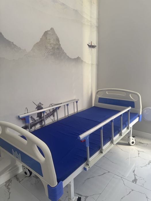 Медицинский кровать б/у