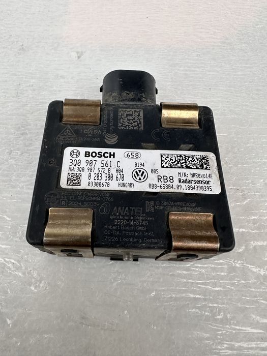 Senzor radar vw skoda seat.cod:3q0907561.c.