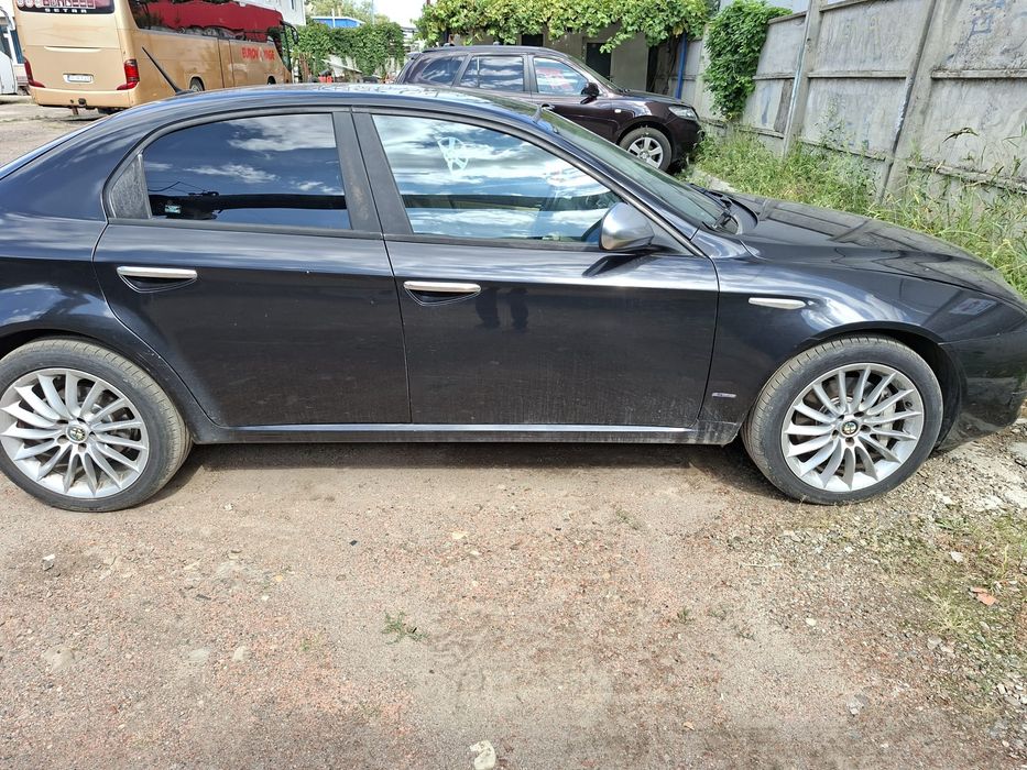 Vand Alfa Romeo 159-2.4JTD 2010
