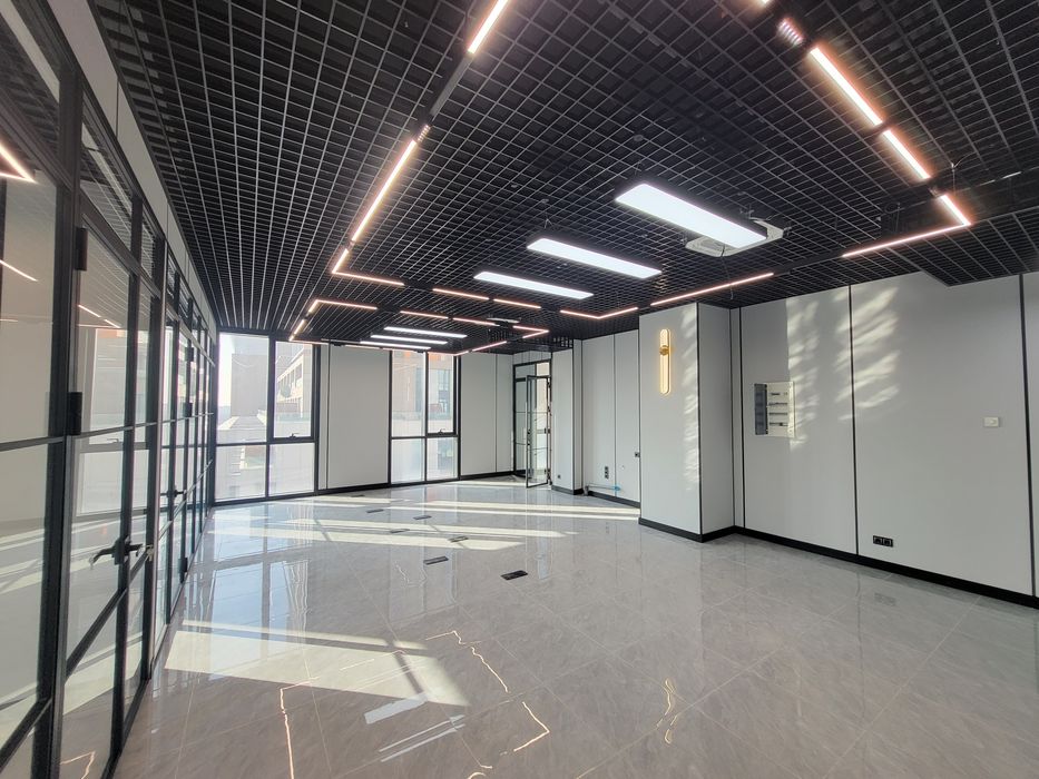 Срочно! Продаётся офис NESTONE на 4 этаже 117 м² с ремонтом