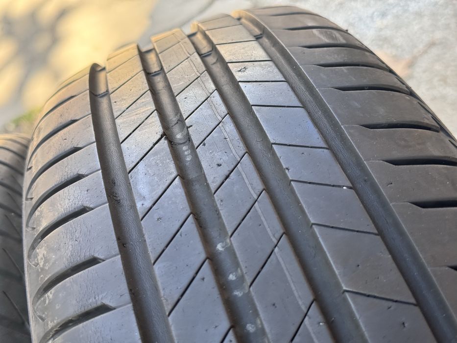 185/65/R15 Bridgestone Turanza 2бр летни dot2220