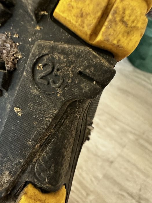 Ghete iarna, marimea 23