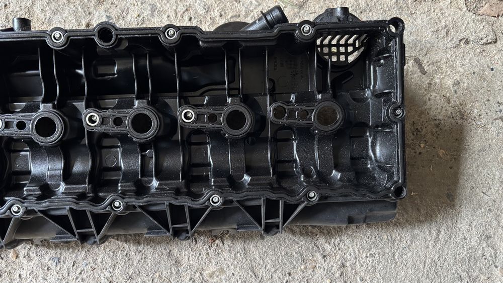 Капак клапани за bmw  мотор N57