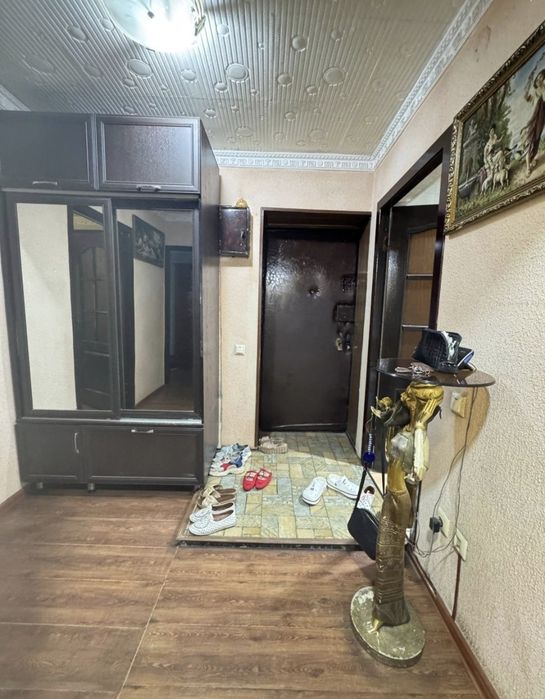 Продаётся на Ялангаче 4ком