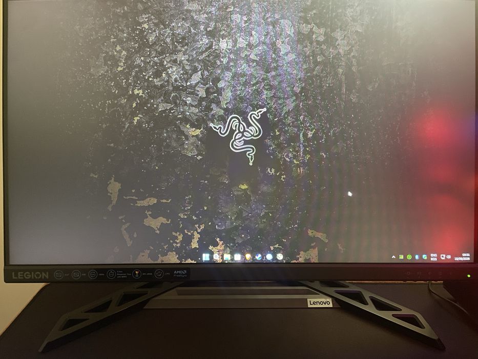 Monitor Lenovo Legion R24e