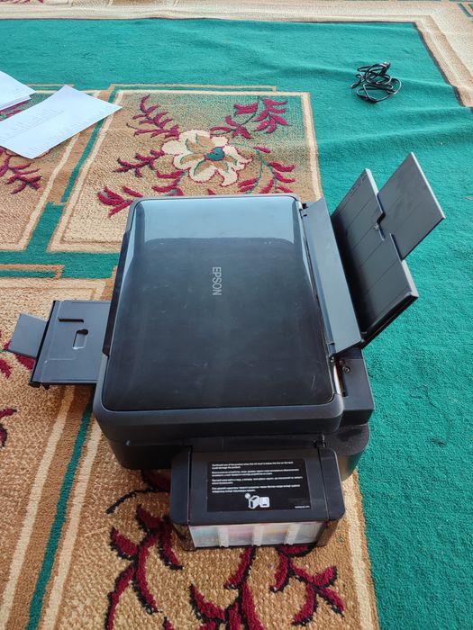 Принтер светной черный белый