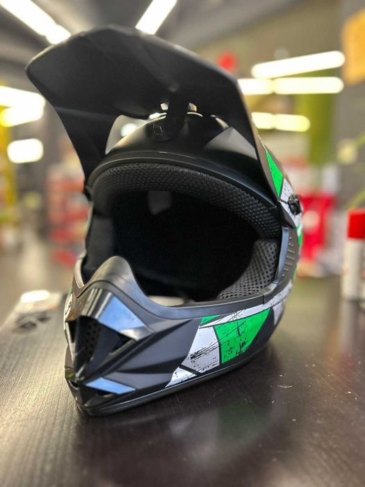 Ново!  Детски мотокрос каски Ново!