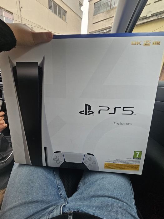ps 5 cu disc nou
