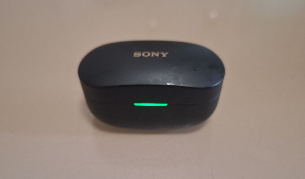 Căsti SONY  WH-1000XM3  puțin foloșite