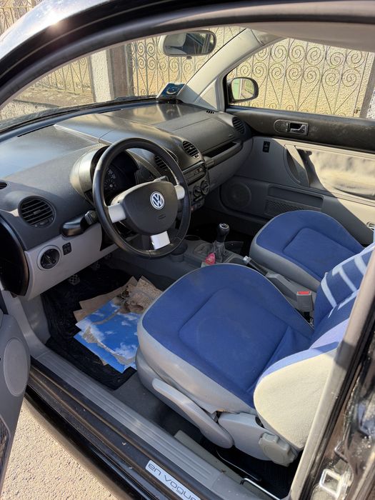 Vw beetle 1,6 benzina.