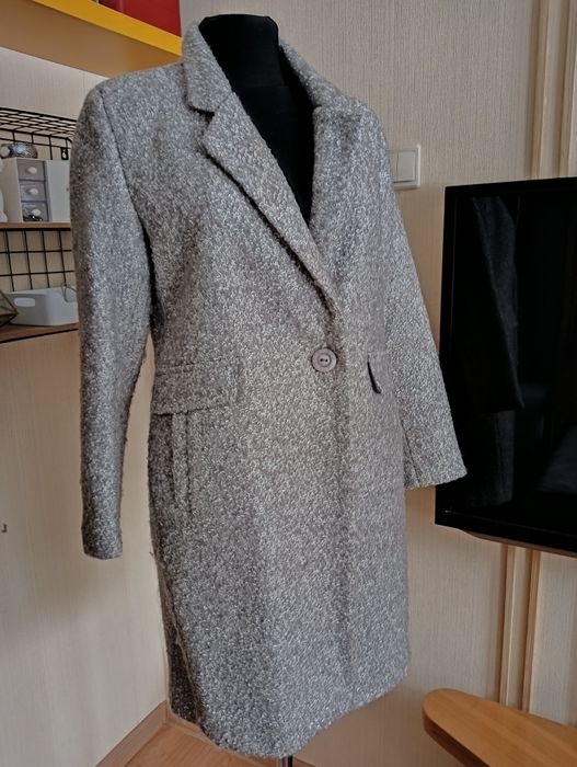 Пальто женское теплое