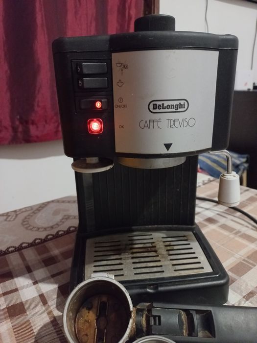 Делонги със ръкохватка работеща