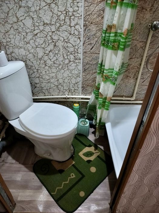 Комната в общежитии коридорного типа