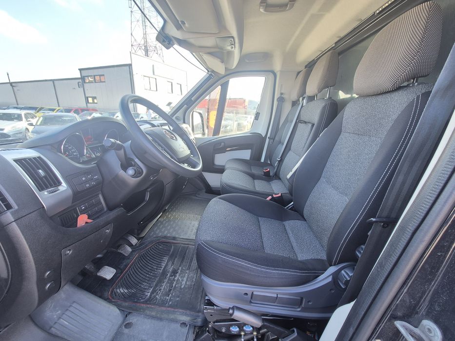 FIAT DUCATO MAXI  3.0 D / 180 CP / 2015 / Led / AC / Navigatie / Lift