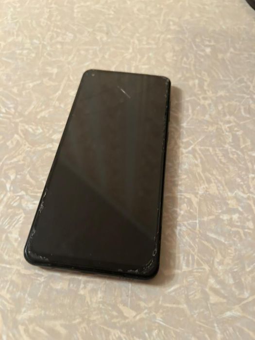 Продаю Samsung A21 S (32/4 гб)