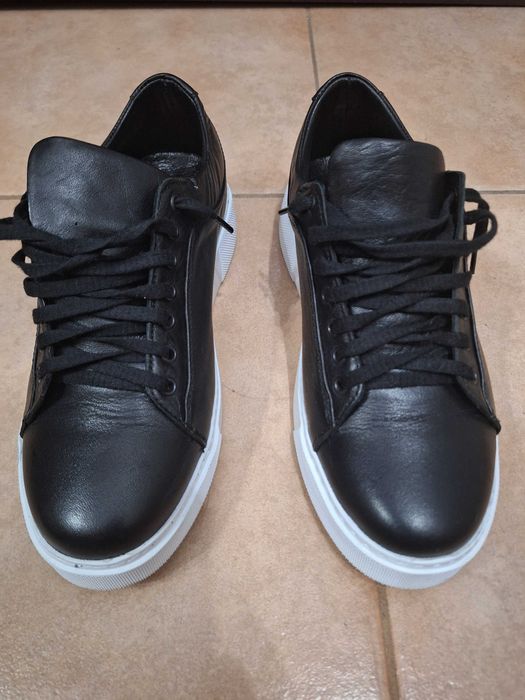 Pantofi barbati din piele naturala