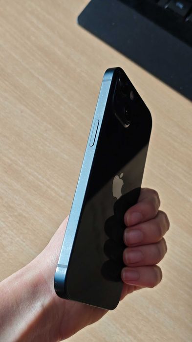 iPhone 13 Midnight 128 GB