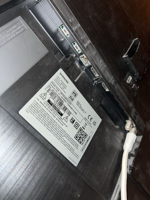 Televizor OLED 4K Samsung 75”