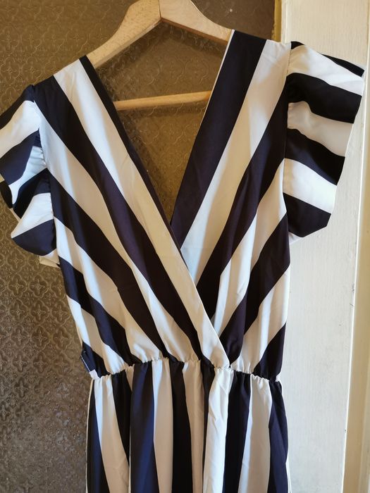 Нова рокля с етикет