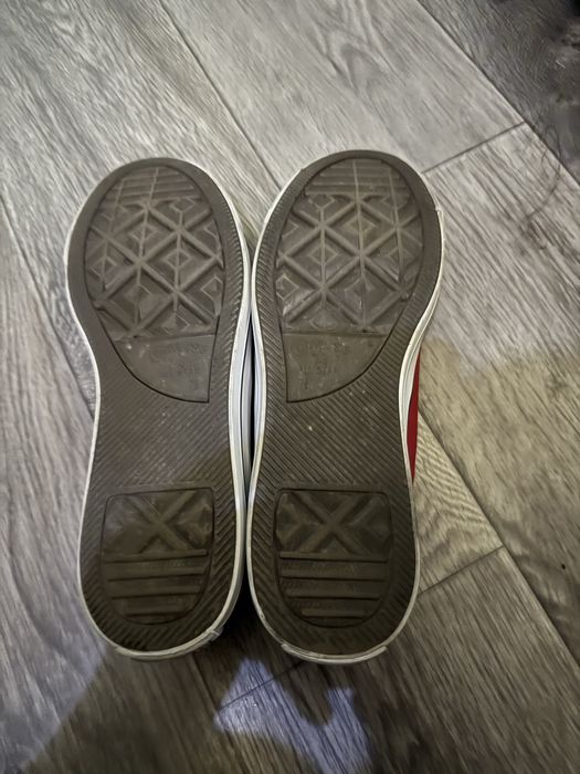 Продаю кеды CONVERSE
