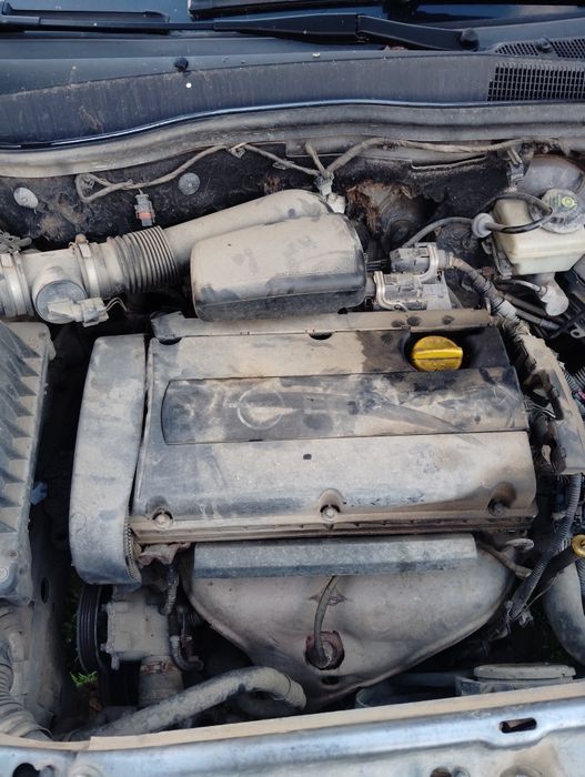 Piese Opel Astra h 1.6 benzina