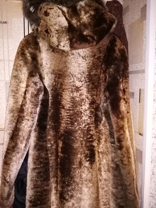 Шуба в хорошем состоянии